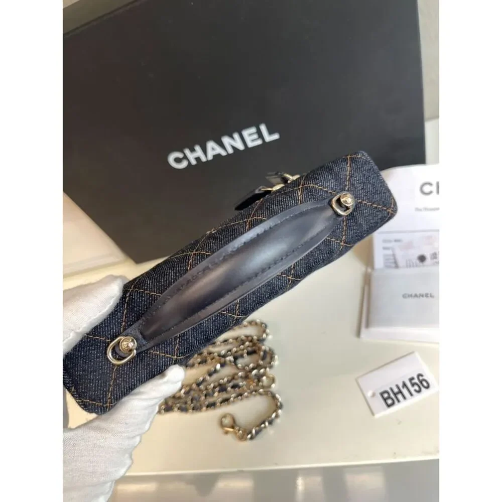 Chanel Women Pre-Loved Bag Very Good Condition